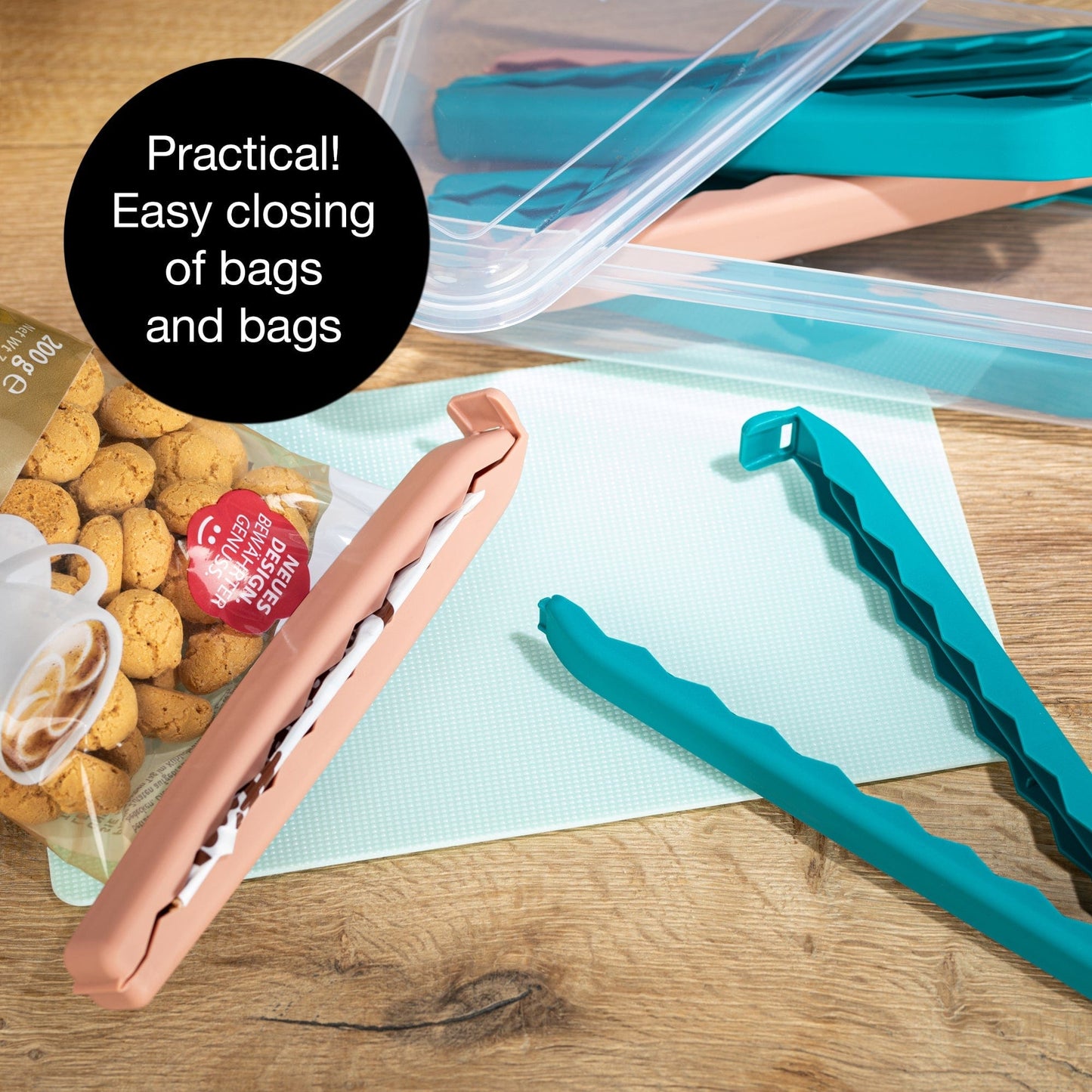 5 Large Bag Clips in Clear Box (Mixed Colors) by Moritz & Moritz