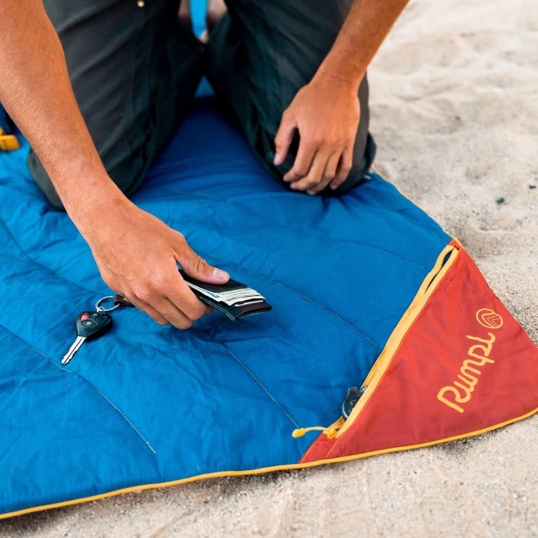 Flame Puffy Blanket - Deep Ember