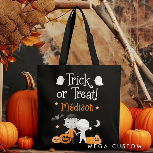 【🔥Big Sale🔥】Personalized Trick or Treat Illustration Featuring Ghosts Bats and Name for a Festive Halloween Celebration Tote Bag