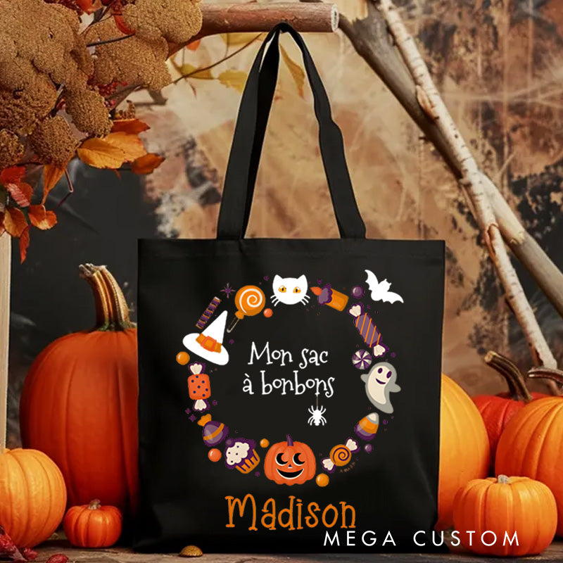 【🔥Big Sale🔥】Personalized Halloween Treat Wreath Featuring Candy Pumpkins and Cats for a Festive Accent Tote Bag