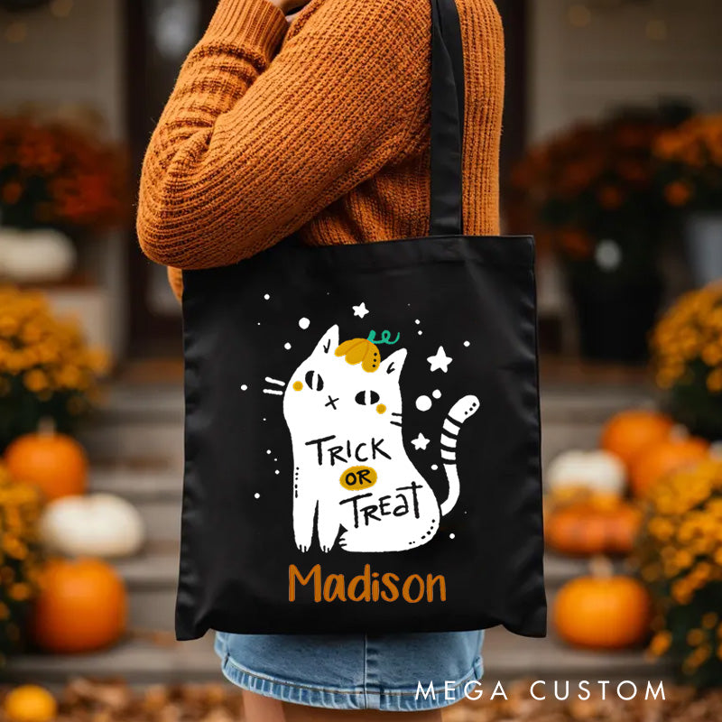 【🔥Big Sale🔥】Personalized Black Cat Trick or Treat Illustration Featuring Name for a Cute and Spooky Halloween Accent Tote Bag