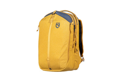 Vantage™ 26L Endless Promise® Everyday Adventure Daypack