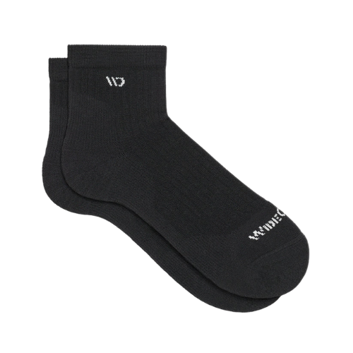 Men's Solid Cushioned Quarter Crew Socks by WIDE OPEN® Socks