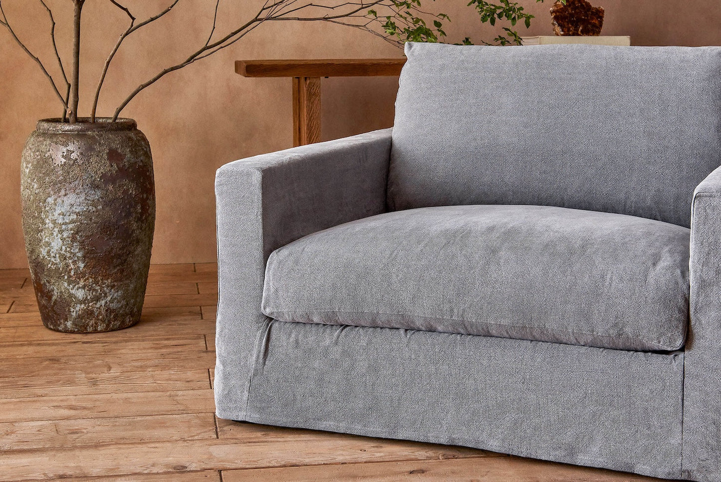 Devyn Chair