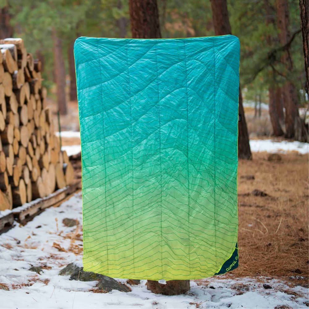 Backcountry Puffy Blanket - Ridge Lines