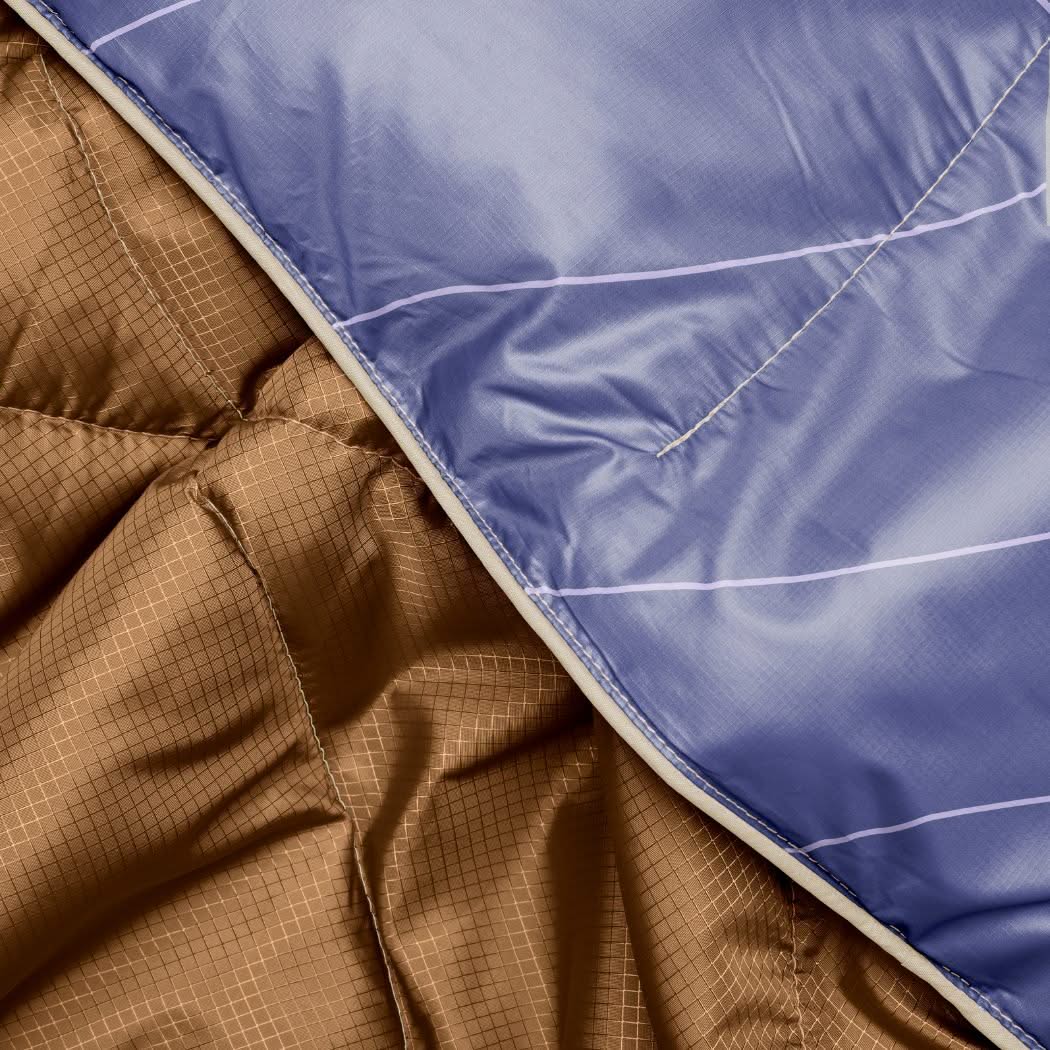 Backcountry Puffy Blanket - Trace Valley Marionberry