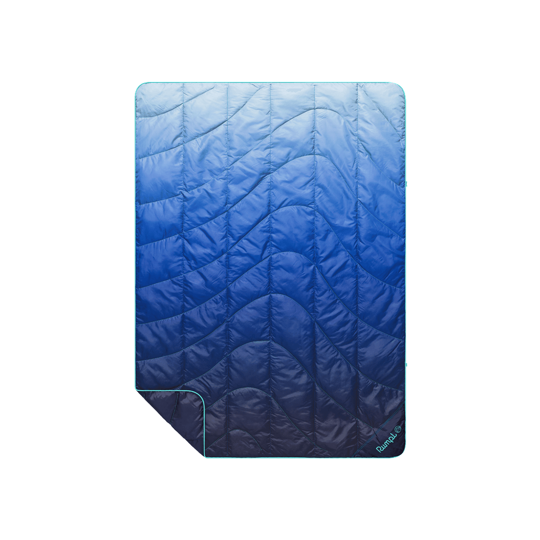 Travel Puffy Blanket - Burning Blue Fade