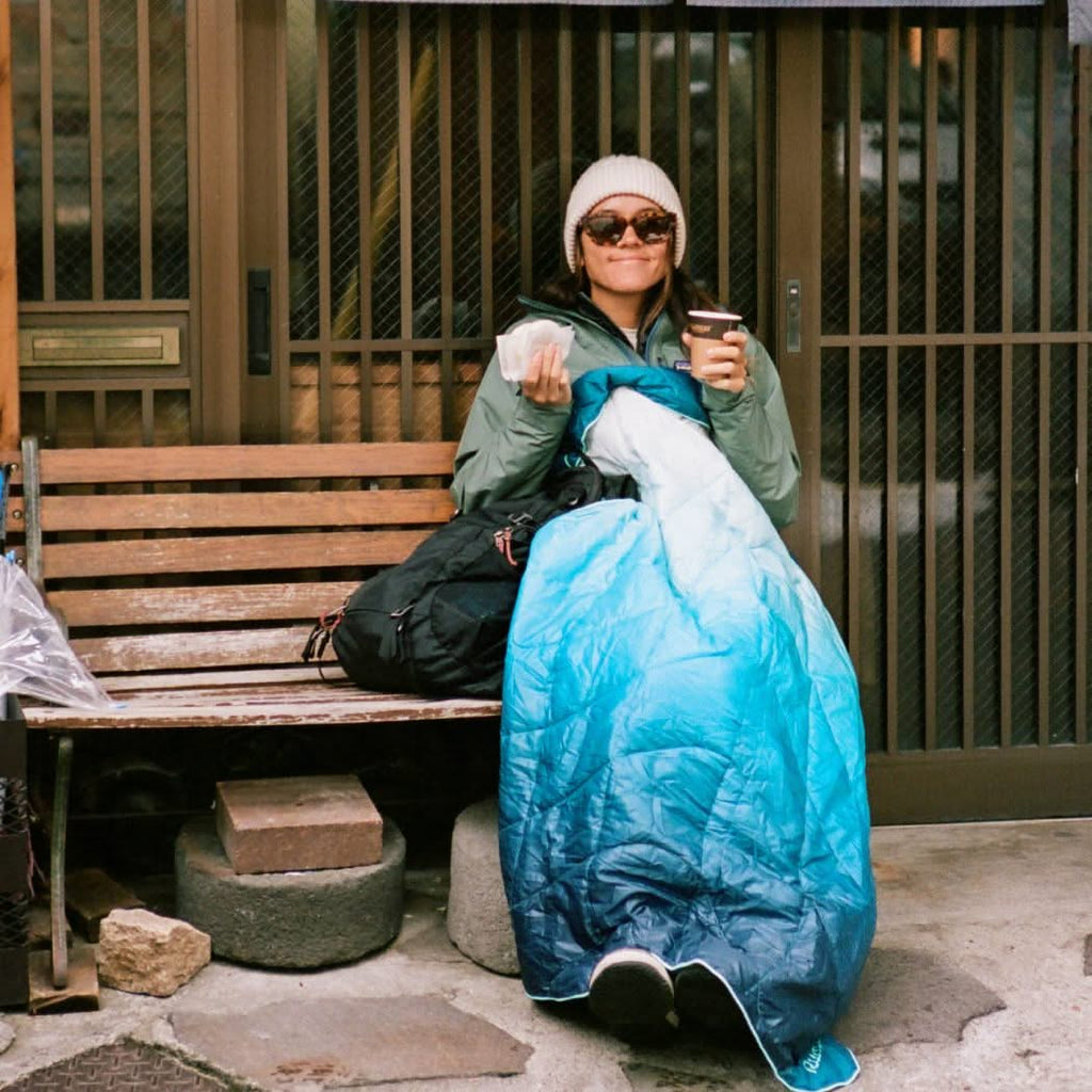 Travel Puffy Blanket - Deepfoam Fade